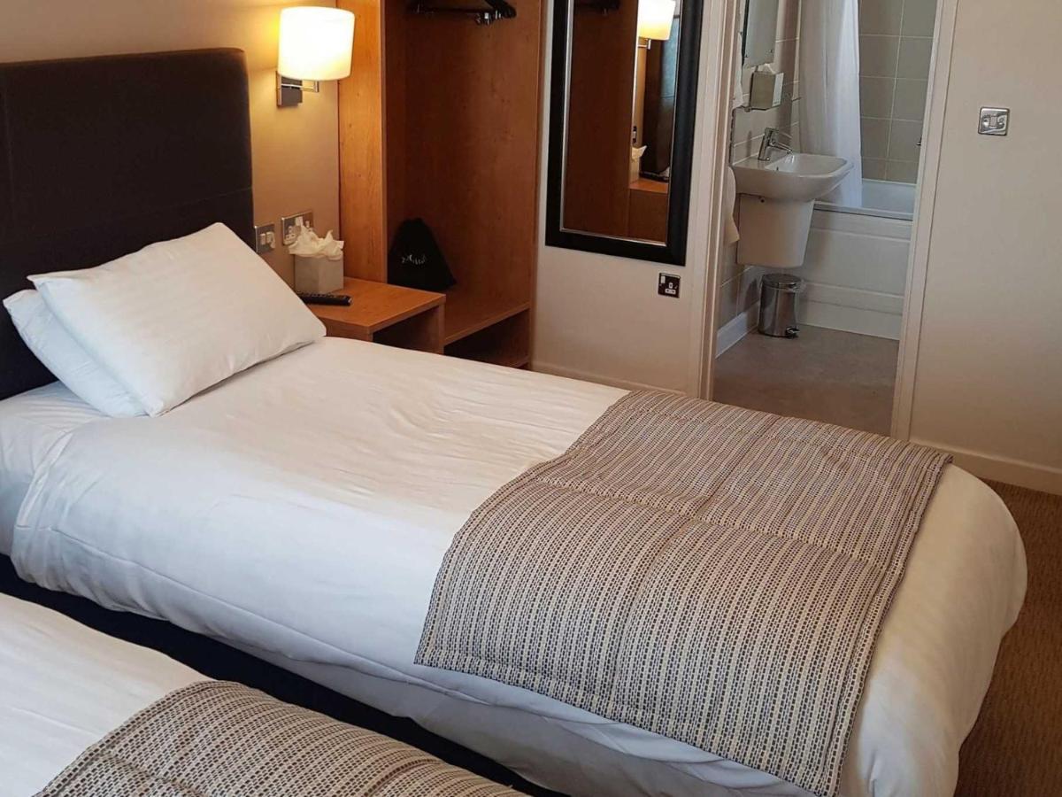 The Wellington Hotel Brecon Kültér fotó