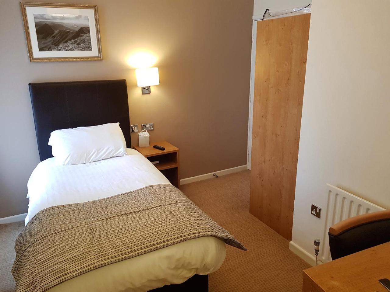 The Wellington Hotel Brecon Kültér fotó
