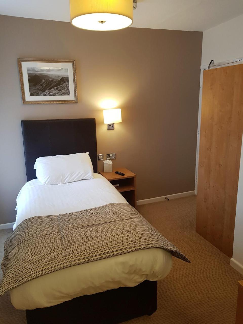 The Wellington Hotel Brecon Kültér fotó